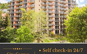 Aparthotel City Center Apartments